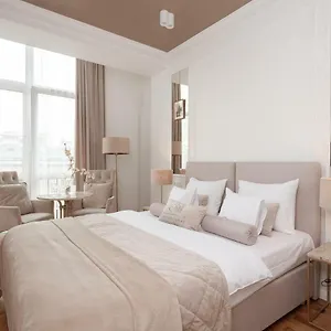  Hotel apartamentowy Avanti Polska
