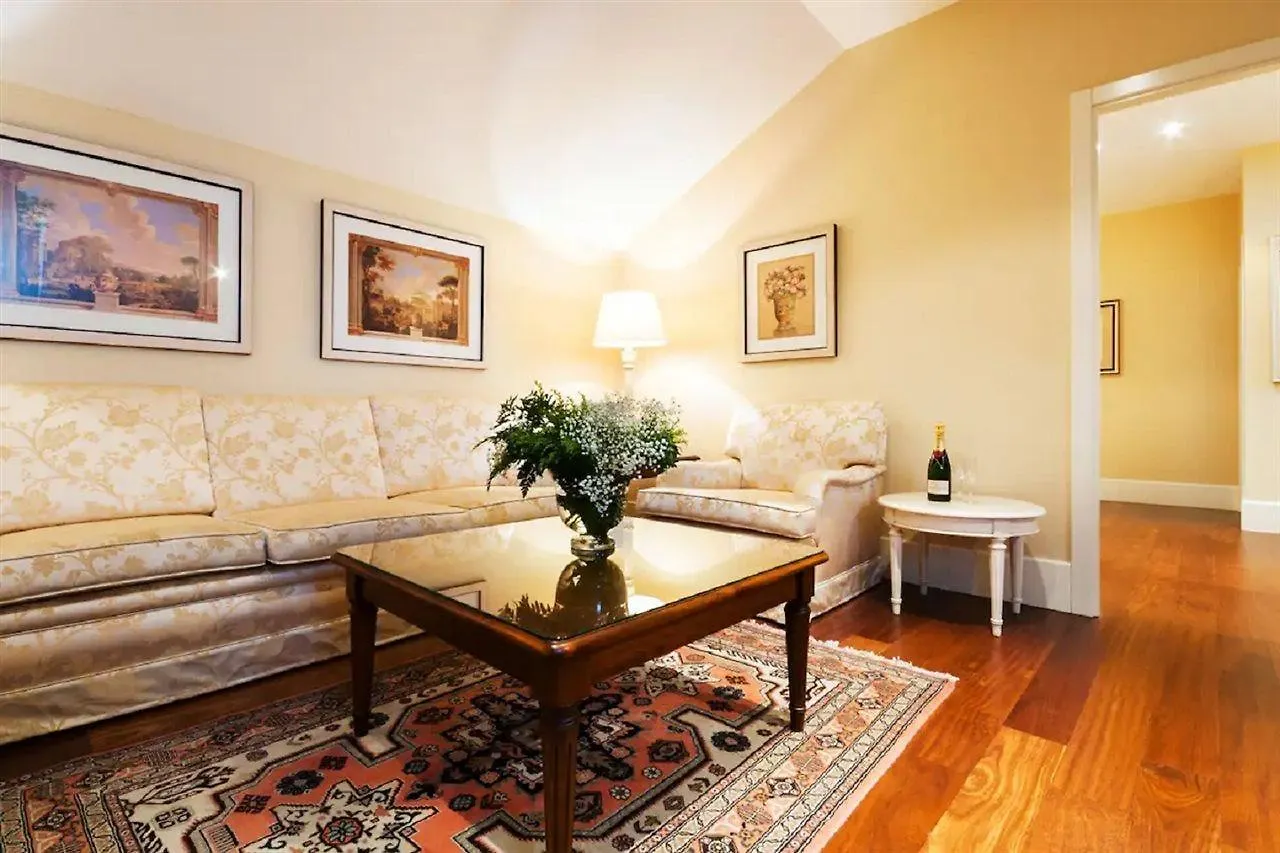Aparthotel Imperatriz Funchal  3*, Funchal (Madeira)